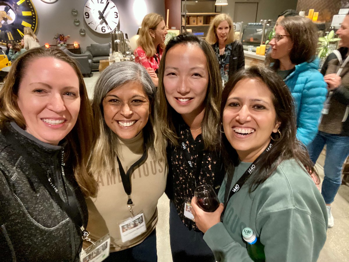 A few weeks ago, I had the great opportunity to connect with the women of @Salesforce at the #TrailblazerRanch! We need strong, vulnerable and empathetic leadership now more than ever, and I am learning every day from these women and leaders in the energy and utilities industry.
