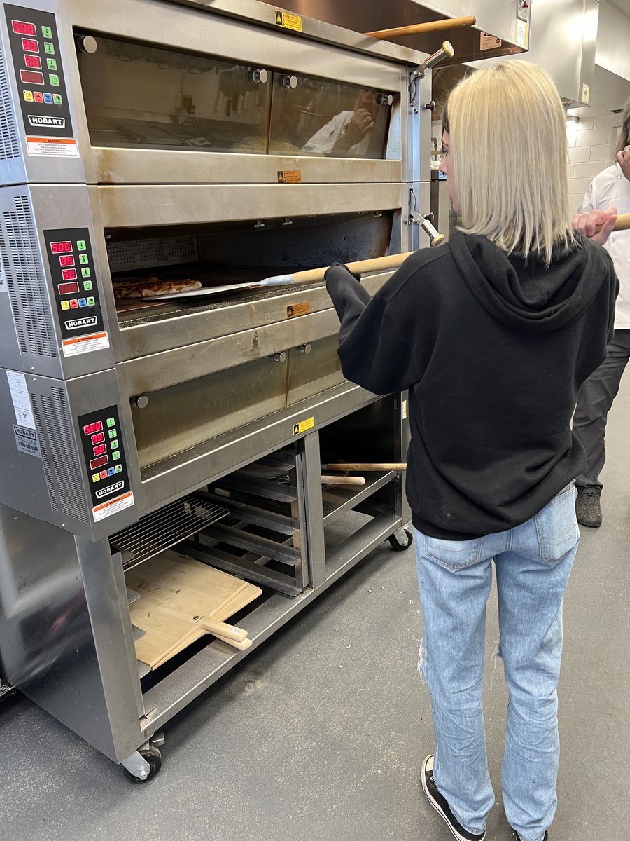 The <a href="/ProStart/">ProStart</a> students from <a href="/PulaskiCountyHS/">Pulaski County HS</a> took a field trip to <a href="/VirginiaWestern/">Virginia Western</a> where they learned about lean dough mixing, knife skills, and pizza tossing! 🍕🍕🍕