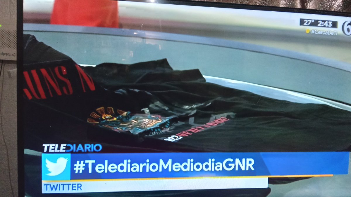 vanhermida's tweet image. #TelediarioMatutinoGNR bien al pendiente de Telediario para ir bien armada con mi kit 🤘