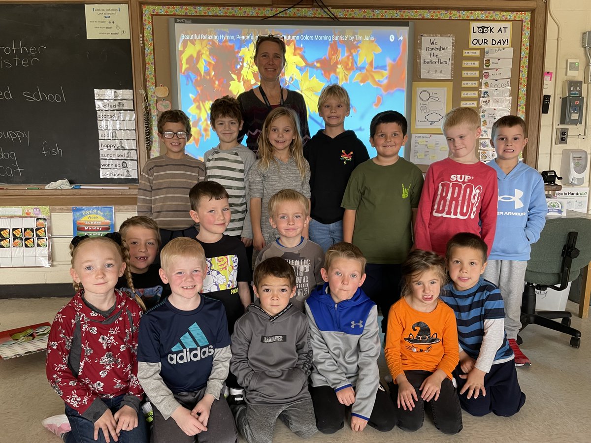 Congratulations to Mrs. Boone on five years of teaching! 👏👏👏<a href="/GEDSB/">Grand Erie District School Board</a>