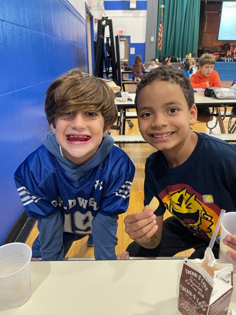 Healthy Snacks are back at Washington School—thank you, HSA!