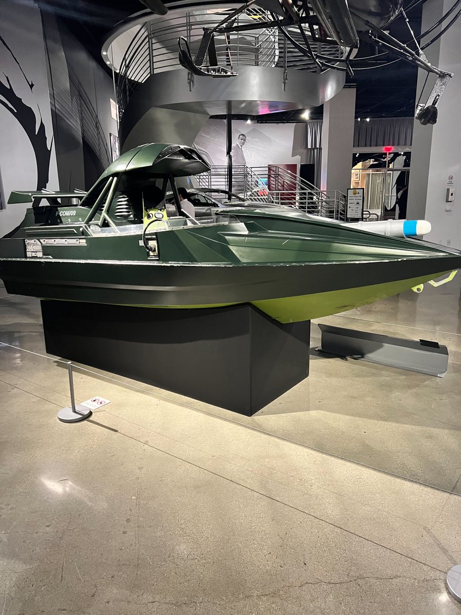 sun_integration's tweet photo. Lucky us...the @dotLA conference is at the beautiful @Petersen_Museum in LA so we get to look at some really cool cars 😍

#dotLA #techLA #sunriseintegration https://t.co/fzpwFAV5x9