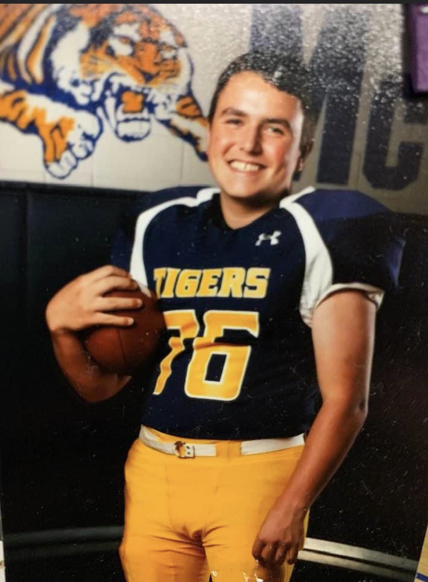 Mean Green Friday!! I know <a href="/TheUNT6/">Miles</a> is ready to go this weekend!!