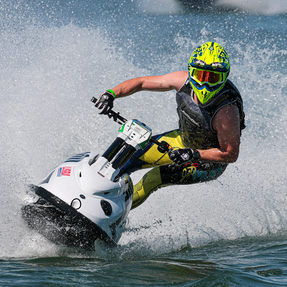 Jettribe's tweet photo. It's the weekend!! Have a great Friday! #raceaction 
.
.
.
#jettribe #jettriberacing #pwc #jetski #jetskidaily #jettribe2022 #jettribelifestyle #kawasaki #seadoo #yamaha #raceaction https://t.co/EQyP2Lv50F