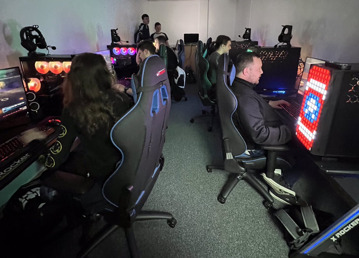 JackieGalbraith's tweet photo. Dropped in on HND Cyber Security students test-driving #TheGamingCave at @WestLoCollege. Available soon to all interested students! Big shout-out to lecturers @tunnie1987 and Thomas Barlow for helping to make this happen! #HackingClub #eSports #ChooseCollege https://t.co/VA971aH5Qa