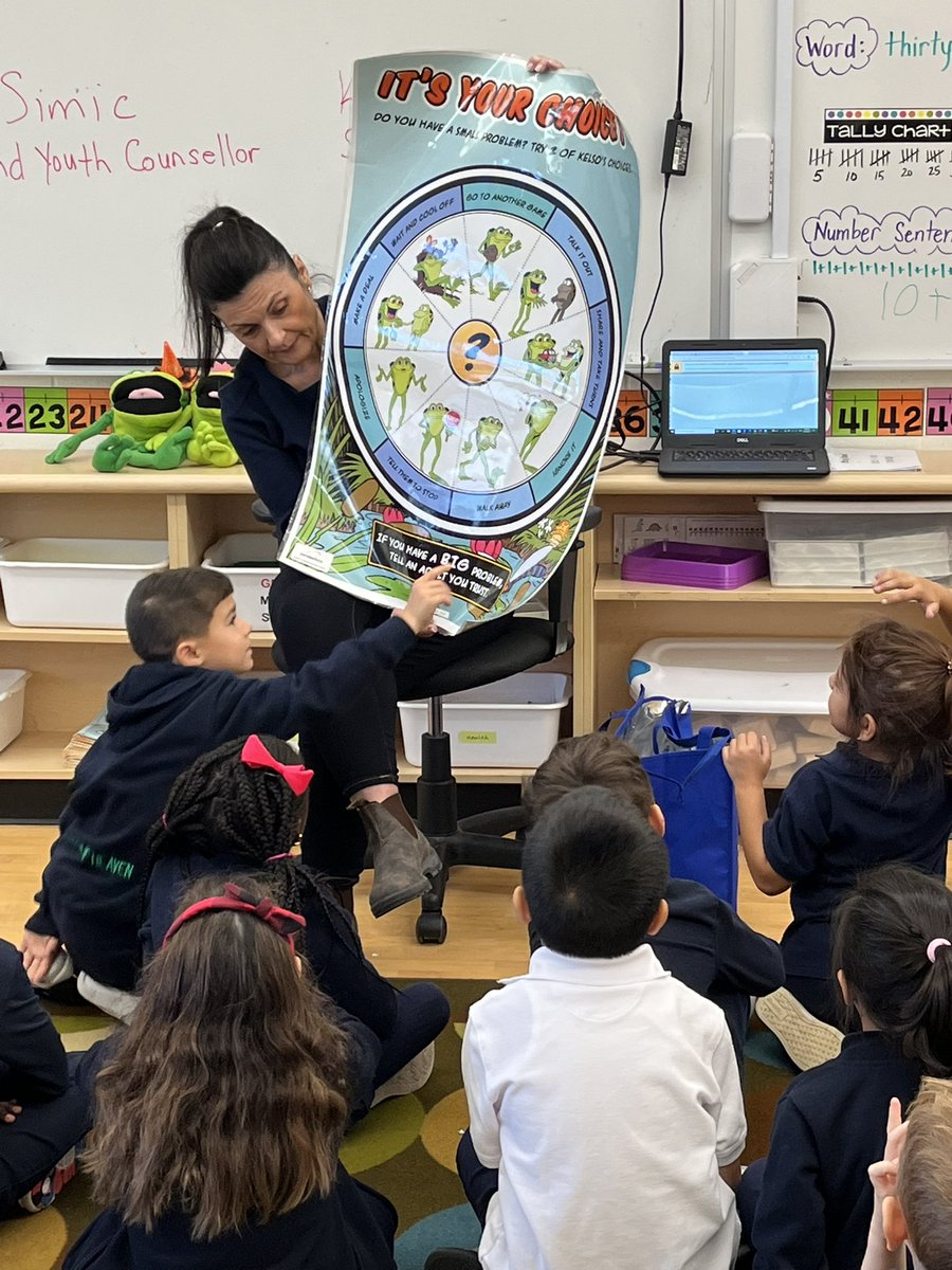MrsK_QH's tweet photo. Today during Kelso’s Choices with @MrsSimicCYC, the students learned about the “talk it out” strategy @QHMilton https://t.co/52xg5S0lSa