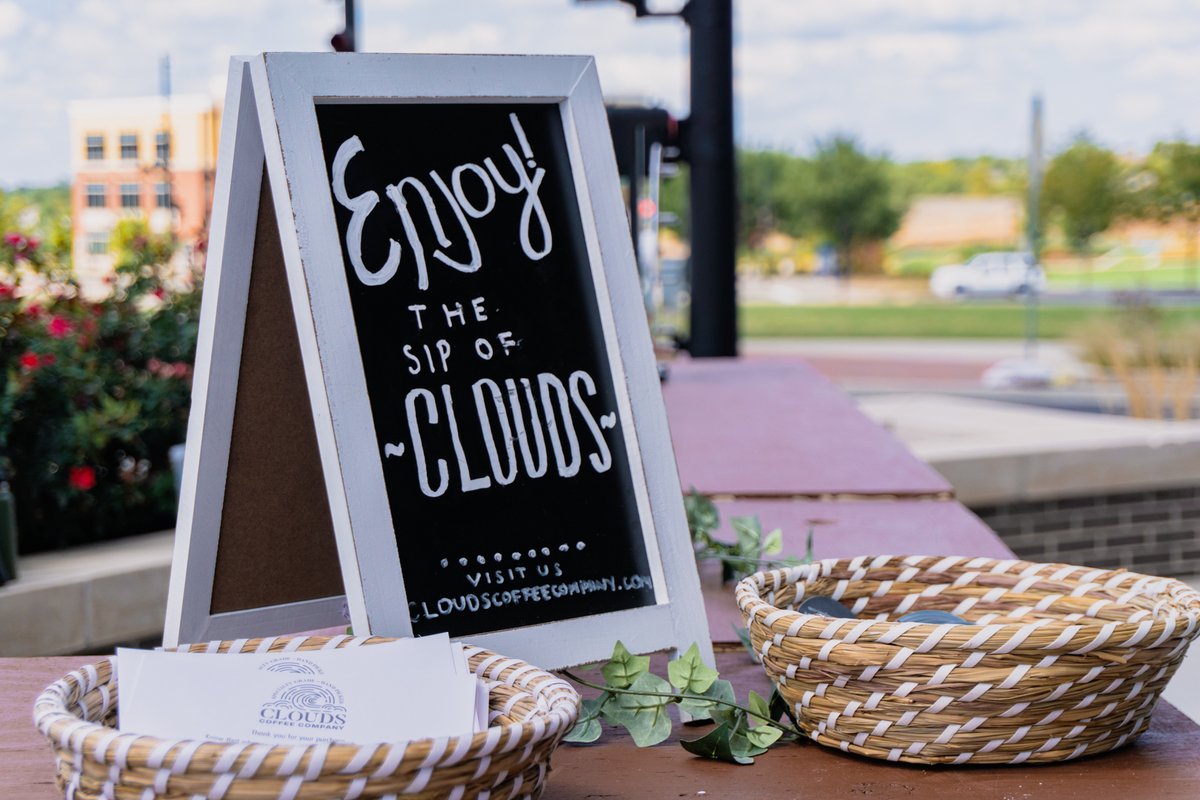 cloudscoffeeco's tweet photo. We had the best time at our pop-up events in the Kansas City area! We’d like to give a big thank you to everyone who stopped by! Be on the lookout for more Cloud’s Coffee events in the future! Visit https://t.co/roVkuzgiao for more information. https://t.co/wJUmHIkTif