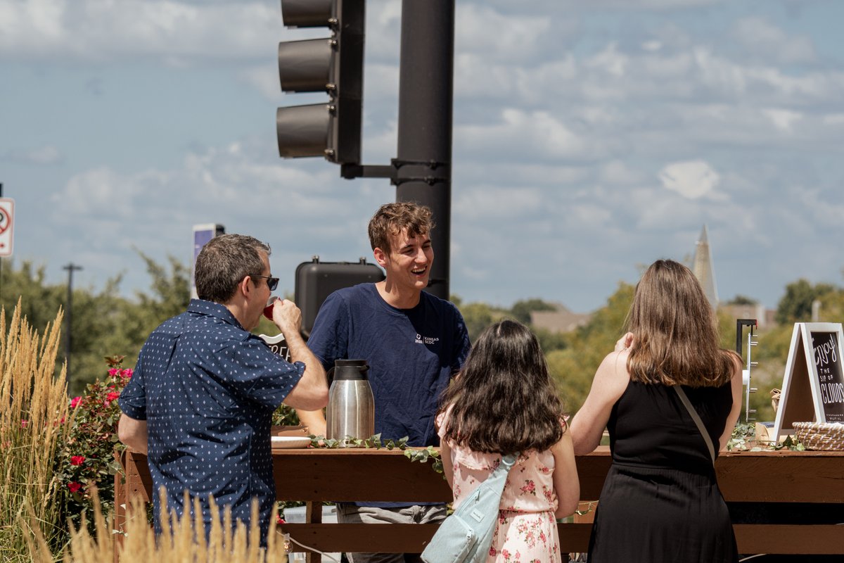cloudscoffeeco's tweet photo. We had the best time at our pop-up events in the Kansas City area! We’d like to give a big thank you to everyone who stopped by! Be on the lookout for more Cloud’s Coffee events in the future! Visit https://t.co/roVkuzgiao for more information. https://t.co/wJUmHIkTif