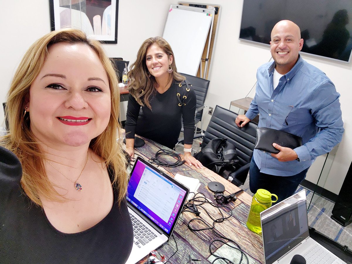 AnaESierra's tweet photo. Grabando "Encuentros con la Dra. Ana Sierra." Lo verán muy pronto para que escuchen este episodio que se puso caliente 🔥 Gracias a la producción @alejandronegron y @milagros.now  Y a nuestras invitadas de lujo @treminiorocio y @mayorcelinabenitez ! Por la conversación! #podcasts https://t.co/fvcVI9eEJ8