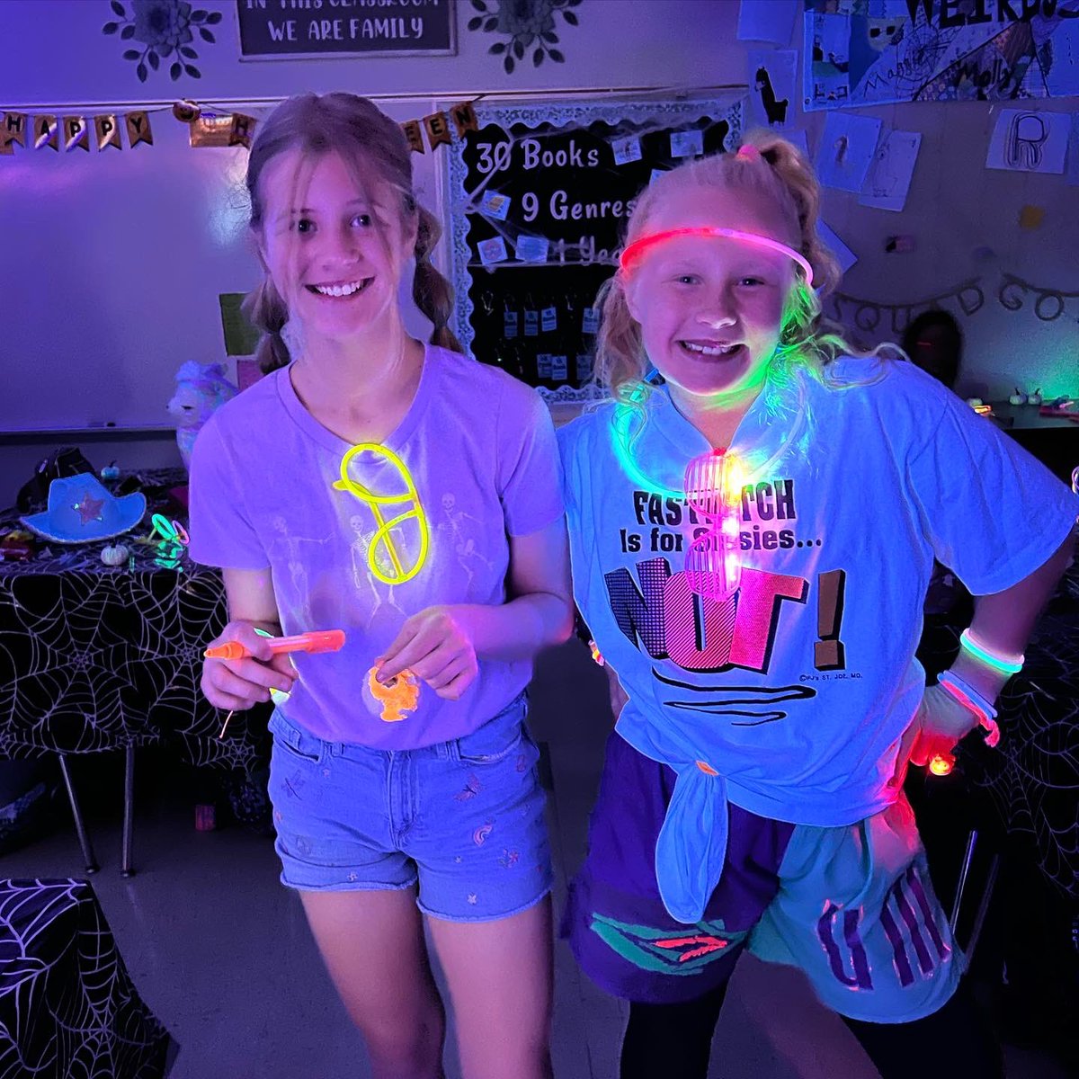 Mrs. Roth tweet media