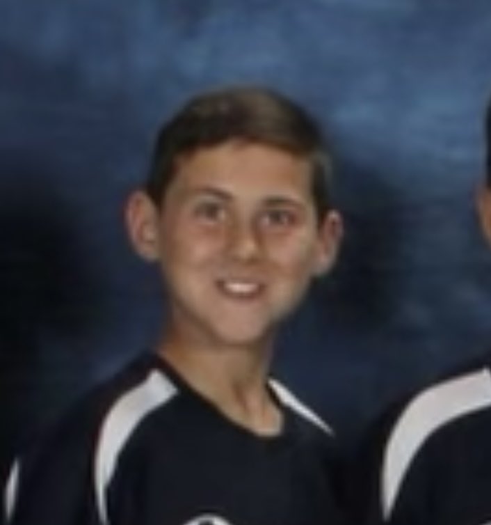 BruinsHoopGroup's tweet photo. ‼️SECTIONALS GAME DAY‼️
⚽️THE LADS HAVE A MASSIVE TILLY TONIGHT. AS THEY TRAVEL TO penfield TO TAKE ON THE FLITHY PATRIOTS🤢🤢😂. LETS GET THE STUDENT SECTION ON THE ROAD AND SUPPOR OUR BOYS‼️
⏰6:30
Theme: Whiteout
#gigamatt #zinky #nemo #lads https://t.co/lgDvd59KnF