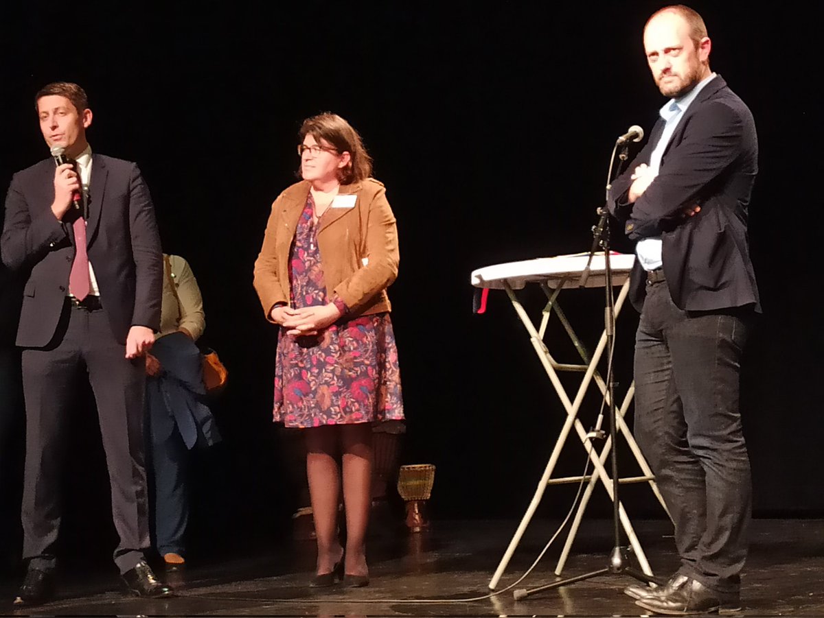 LepinardE's tweet photo. Ce soir à la maison de Bégon signature de la nouvelle Convention 2023 de la #citééducative de Blois avec Monsieur l'adjoint au Maire de Blois, Madame la Directrice académique #dsden41 et M. le sous-préfet de Blois. https://t.co/dIPykxDVpY