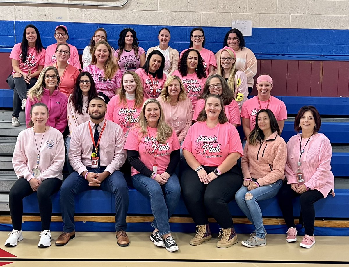Irving_School's tweet photo. Pink Out Day! A sea of pink instead of red this Friday for Breast Cancer Awareness. It was nice to start the morning together with some AM Bagels and positive thoughts! #weareirving #pinkout2022 https://t.co/oeJTiR6iPy