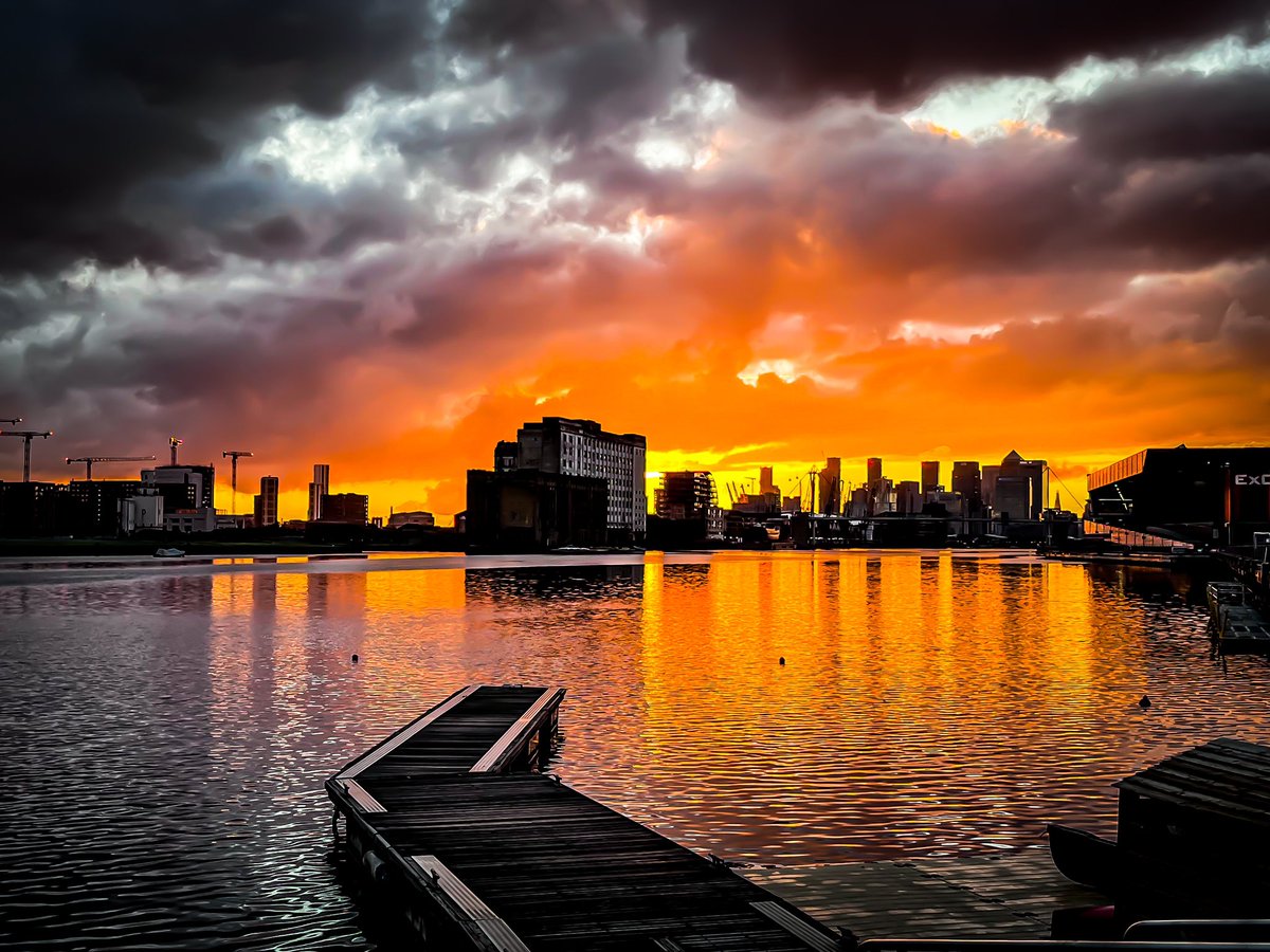 𝓜𝓪𝓽𝓽𝓱𝓮𝔀 𝓣𝓱𝓻𝓪𝔁𝓽𝓸𝓷 tweet media