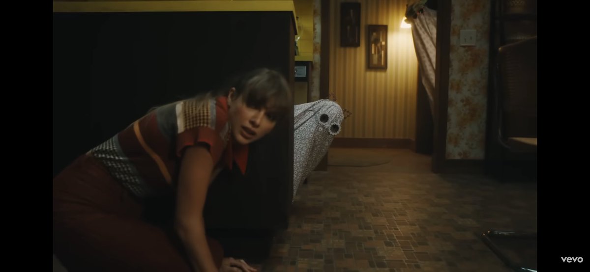 Any mummers 'lowed in?

#MidnightsTaylorSwift #Newfoundland #Labrador  #NL