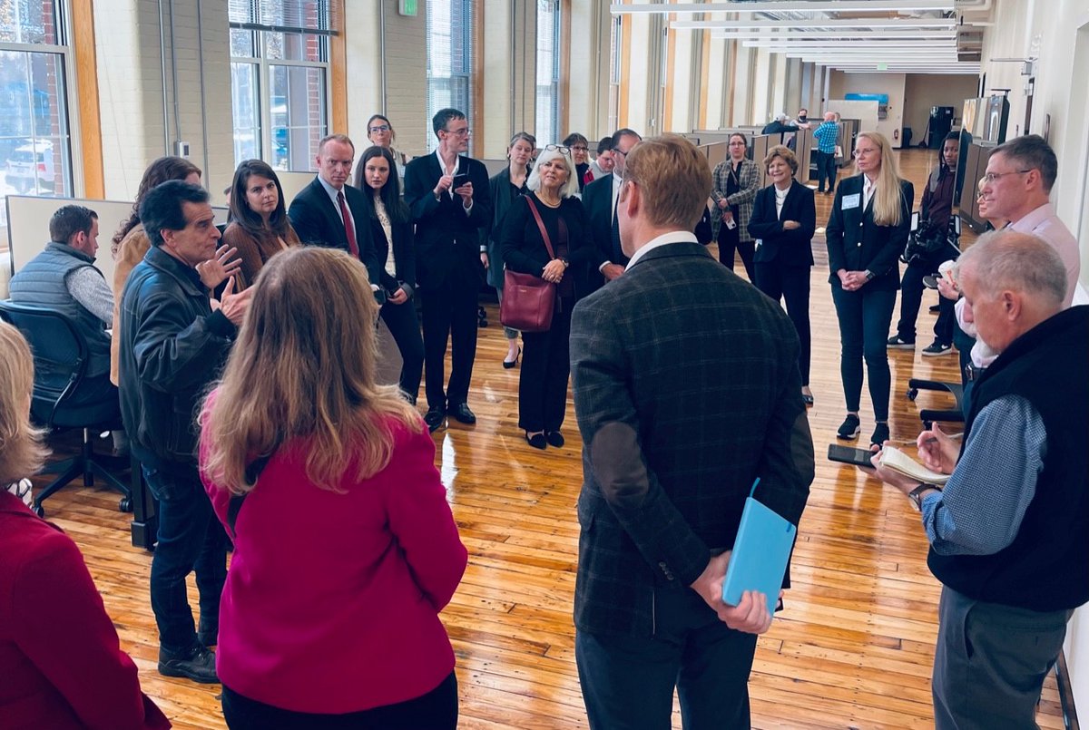 armi_usa's tweet photo. ARMI's Executive Director, Dean Kamen, Deputy Director, Maureen Toohey, and @MayorJoyceCraig proudly shared Manchester's Millyard with the Economic Development Administration team today.
#CityofManchester #ARMI #SNHU #UNHM #MHTRegionalAirport #MTABus #ManchesterConnect #EDA https://t.co/taYnhnwG9d
