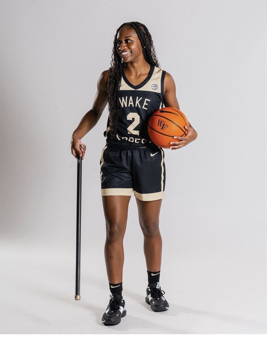 My favorite college point guard in the country. She’s about to get that paper.  Stay WOKE people. ITS ABOUT TO GO DOWN!!!