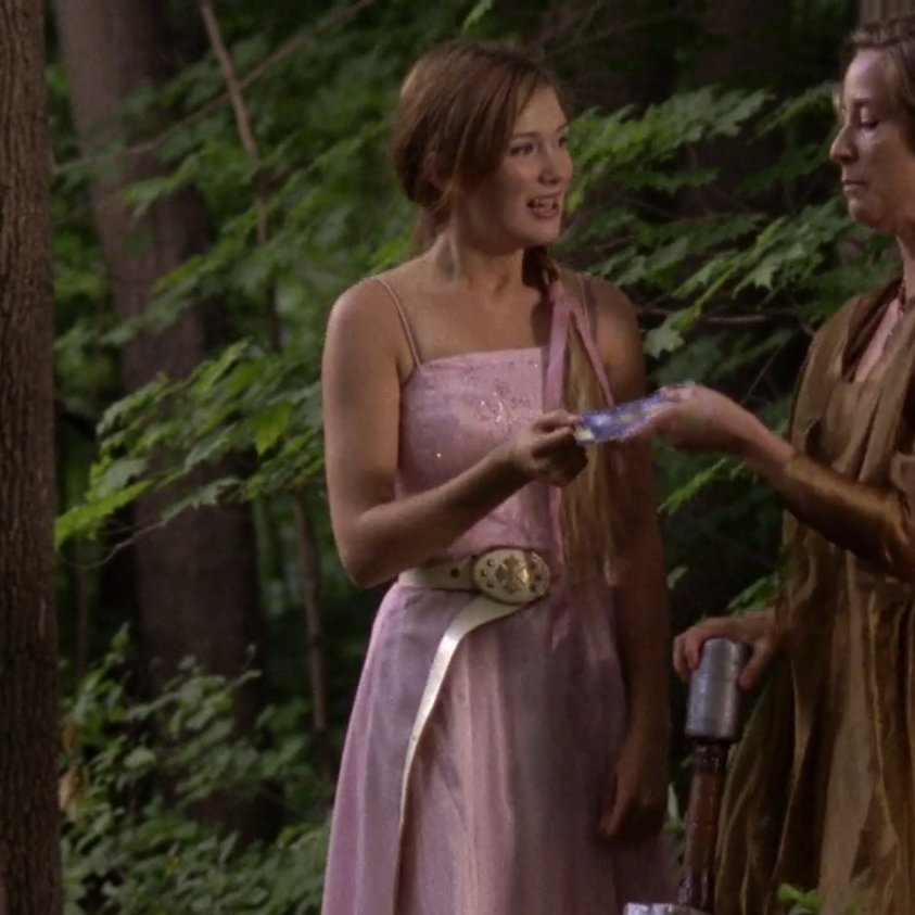 degrassi fashion (@degrassifits) on Twitter photo 