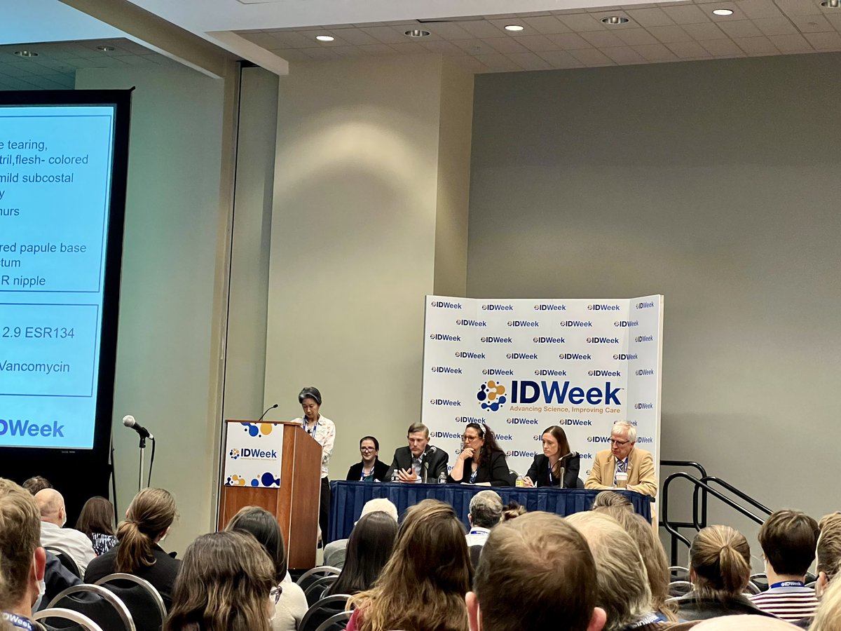 Our own Sharon Chen co-leading the challenging cases session @IDWeek2022 <a href="/PIDSociety/">PIDS</a> #idweek