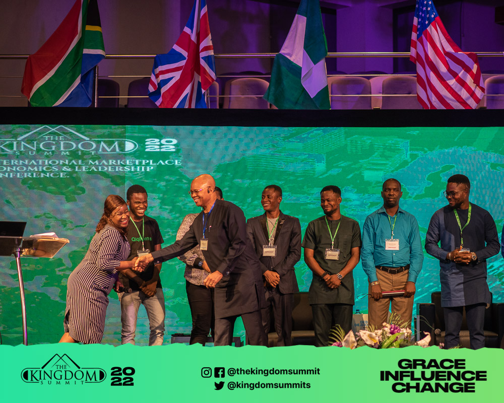 kingdomsummits's tweet photo. We welcomed the Goshen Impact Fund contestants to the stage 🎉🎉.
These contestants have worked extremely hard and have presented great ideas.
Stay connected to our platform to find out who the winners will be.
#GraceInfluenceChange #TheKingdomSummit #TKS #TKS2022 #Lagos https://t.co/5ti00UtLig