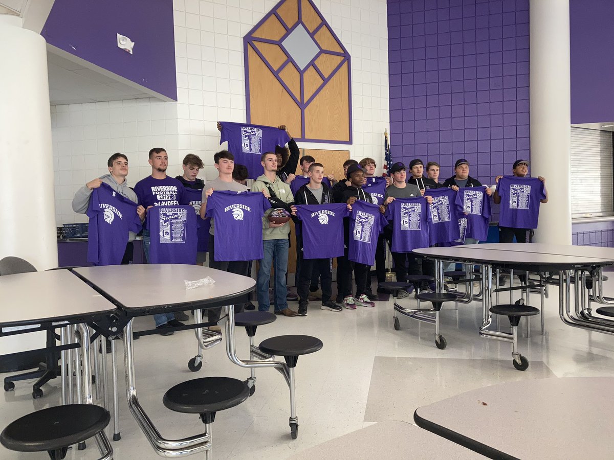 Riverside HS tweet media