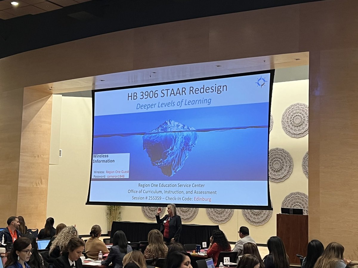 ESC1_SCI_SS's tweet photo. Having a great day with Edinburg CISD administrators @RegionOneESC learning and growing together! STAAR Redesign-Beyond assessment! @limartinezss @jjnoworries @kellysalinas21 @mikechuca @ESC1Mathematics https://t.co/fp8Ht5r5Pi