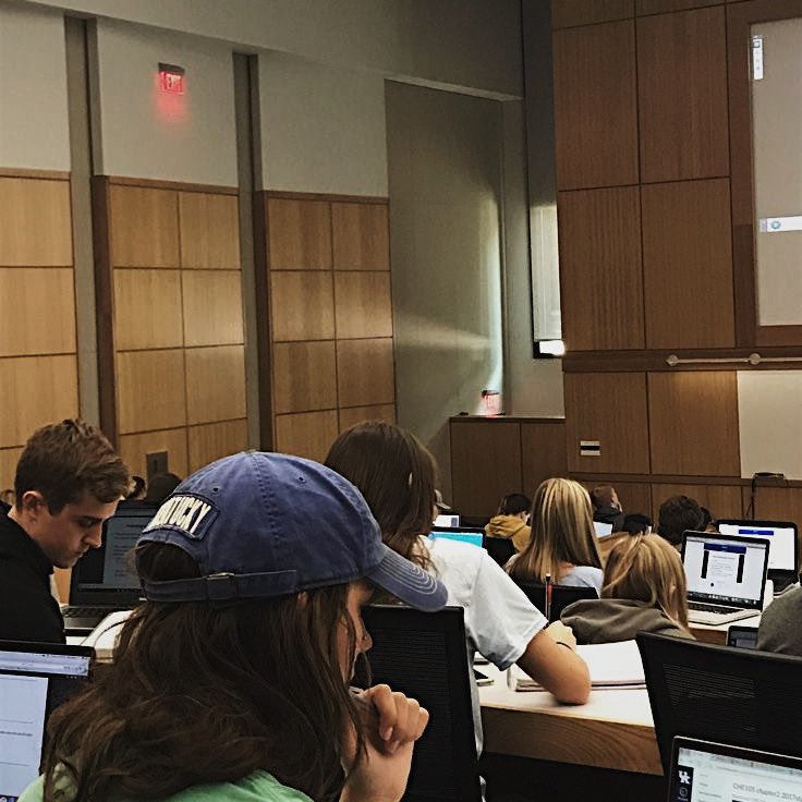 sapphicstudies's tweet image. dicas para melhorar suas apresentações em público + extra como perder o medo de público: a thread

vou te mostrar como eu fui de chorar antes de pisar num palco, para amar apresentações! segue o fio :)

#studytwt #studytwtbr #collegetwt #collegetwtbr