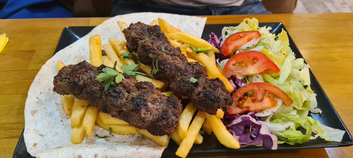 CerianJohn's tweet photo. Berlini Doner on City Rd does good kebabs

That is all I have to say https://t.co/x6uUfRPKxl