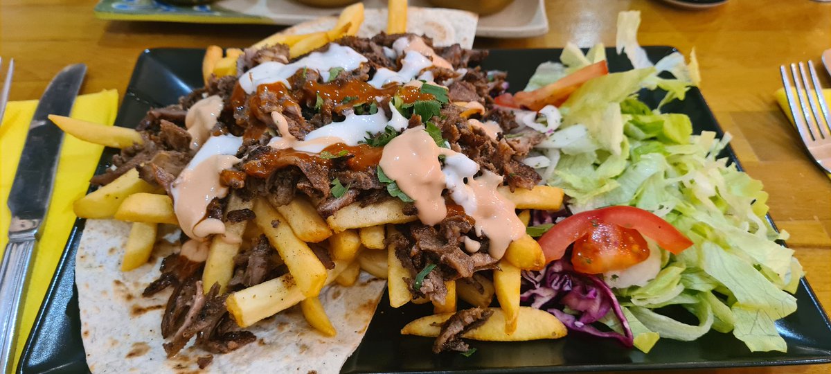 CerianJohn's tweet photo. Berlini Doner on City Rd does good kebabs

That is all I have to say https://t.co/x6uUfRPKxl