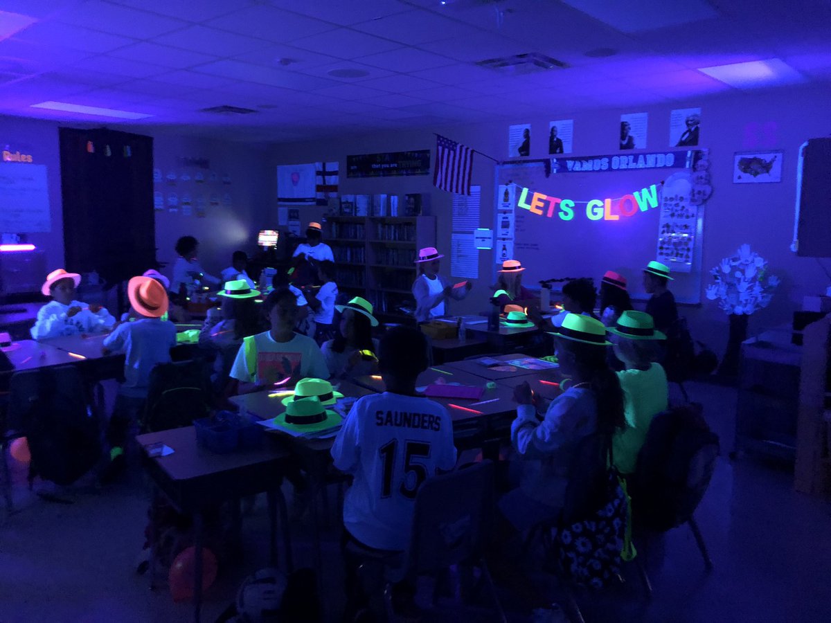 MissJohnsonUCF's tweet photo. #RockYourSchool part 1: It’s glow day! Before lunch, the kids completed informational text and multiplying decimal math activities that practiced the standards they’ve been learned. It was amazing to see them become more confident with their new content! @OCPSnews https://t.co/rxBZKrYz1b