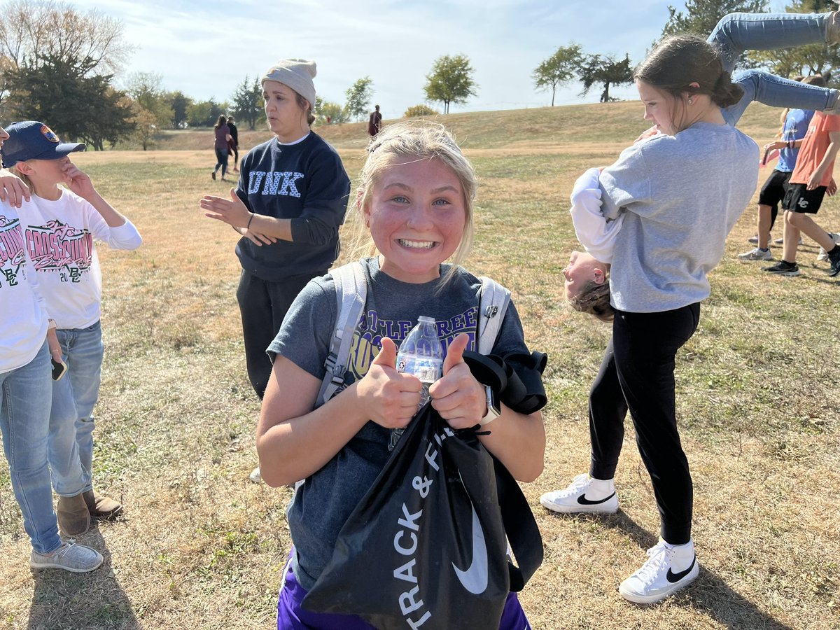 BCBraves's tweet image. Big shout out to Afftynn Stusse for representing Battle Creek Cross Country for the past four years at the state meet. She has been a true example of what it means to be a Bravette #stud #4timer