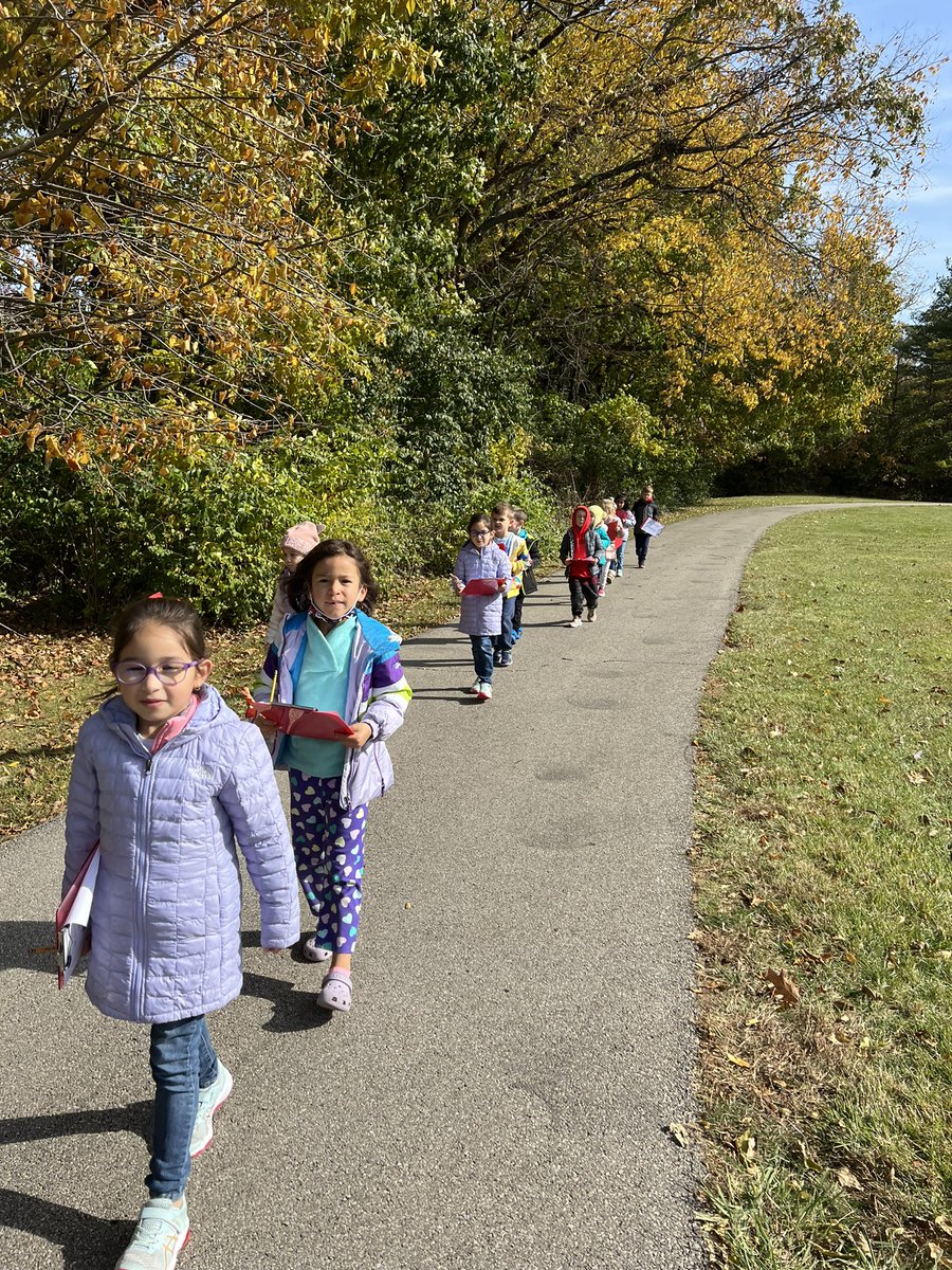 mhubertSCE's tweet photo. Great day for a Leaf Hunt 🍃🍂🍁 https://t.co/ss0wXc62sT