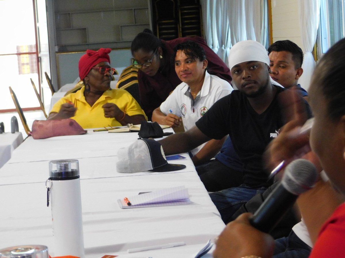 OdecoRadio's tweet photo. ODECO desarrolla taller regional en el marco del proyecto mejoramiento de las condiciones para la inclusión efectiva de los pueblos indígenas y
afrodescendientes en los procesos político-electorales. @mvarelae @IFESAmericas @CneHonduras @UFTFHONDURAS @USAIDHonduras https://t.co/2ufQm8yBPn