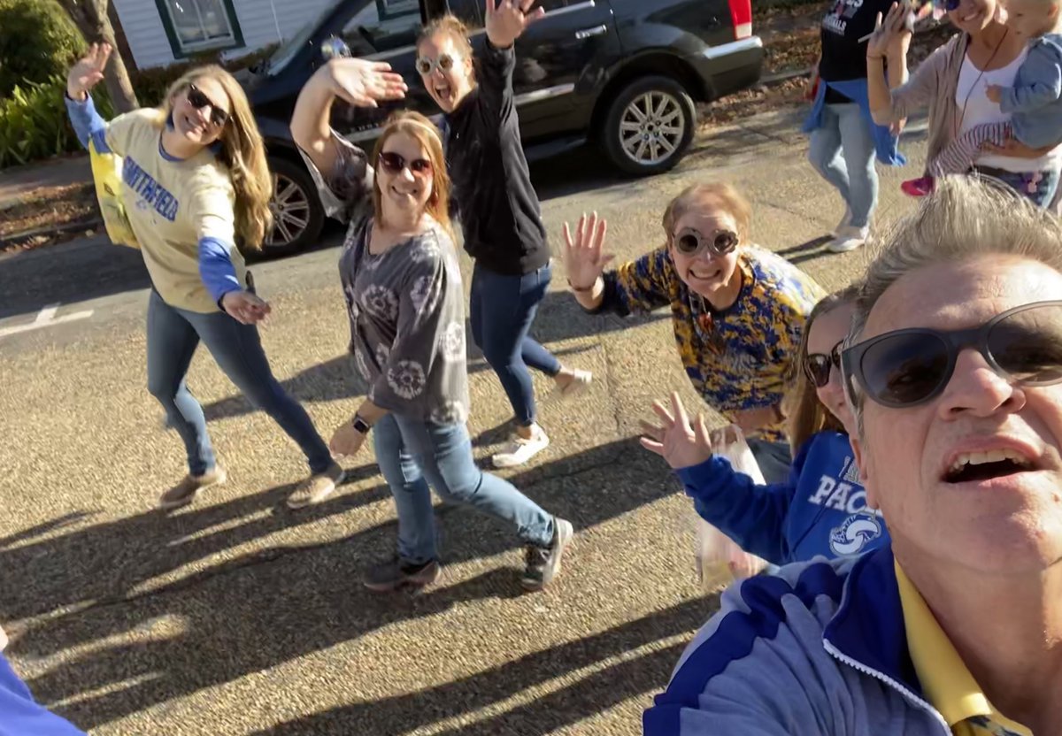 CarrolltonES's tweet photo. That was probably the world’s fastest homecoming parade! 😆 CAES teachers &amp; admin got quite a work out keeping up with the Cardinals’ float as part of the @OfficialSHSPack HOCO festivities. #seeusSOAR #thirtyandthriving https://t.co/GbRkGe4mQO
