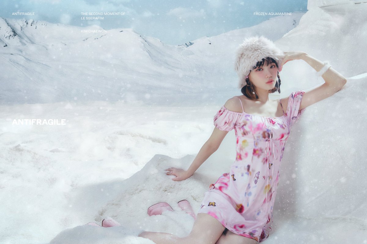 world ー frozen aquamarine