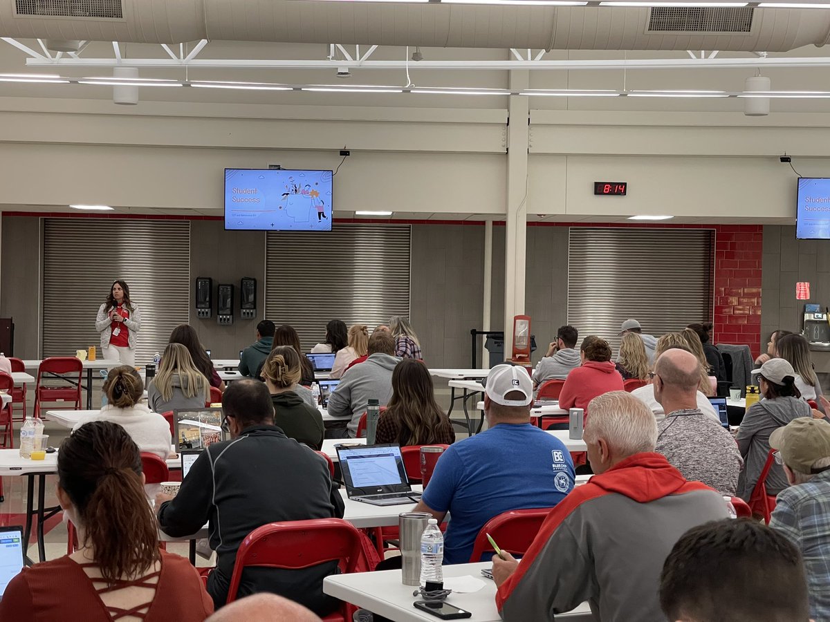 Mr__Weldy's tweet photo. Thank you @adventhomas for the powerful SST and Behavioral RTI presentation this morning. Your presentation sparked great conversations with our teachers! https://t.co/EHwI5NYFQj