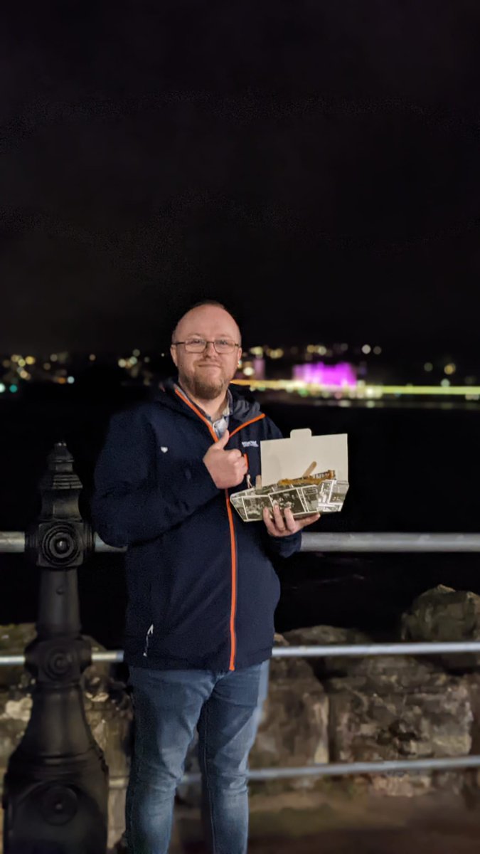 WayneUKwriting's tweet photo. If there's one thing that I love to do at every chance I get, it's fish and chips by the sea โบ๏ธโบ๏ธโบ๏ธ๐๐ป๐๐ป๐๐ป
#torquay #fishnchips #fishnchipsbythesea #seaside #britishseaside #pierpoint #fridayfishsupper #themarsmigration https://t.co/cSx2V3A7Db