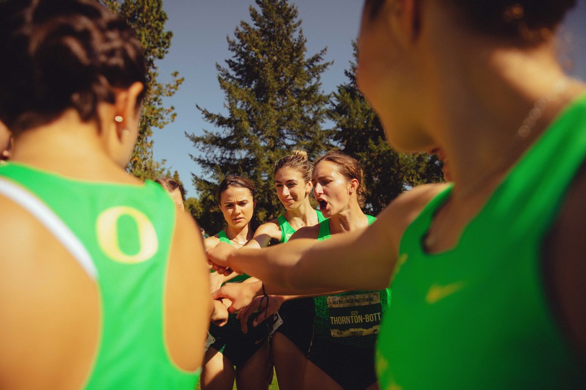 Postseason begins in 1️⃣ week with the 2022 Pac-12 Cross Country Championships...

Friday, Oct. 28 | Riverside, Calif.
8:40a - Women's 6K
9:40a - Men's 8K

Meet Central ➡ bit.ly/3SoggsL

Watch it live on <a href="/Pac12Network/">Pac-12 Network</a>

#GoDucks