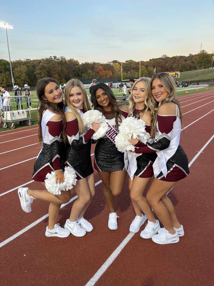 Love our Senior ⁦<a href="/silverstarsdt/">Silver Stars DTeam</a>⁩ team