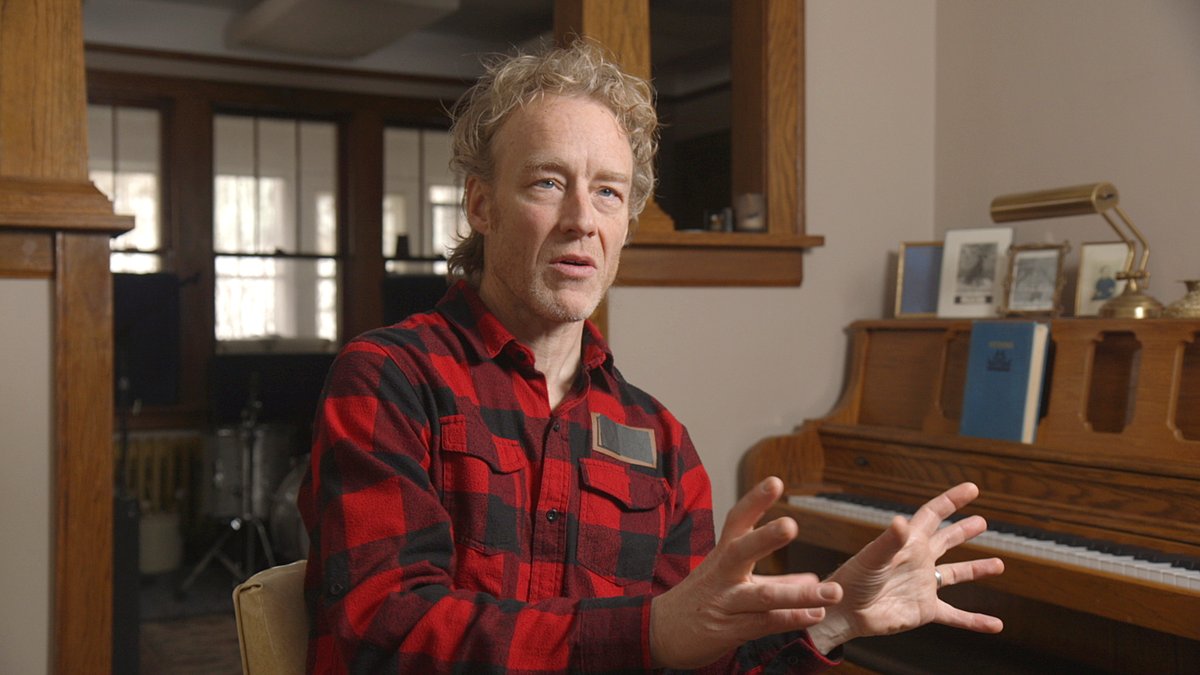 North American premiere of Traces of Glory @SoundUnseen in Minneapolis on Nov 10th! See what Duluth native Alan Sparhawk from @lowtheband is talking about! @Reviler @idahomusic Tickets: bit.ly/SoundUnseenTic… Trailer: youtu.be/gYE3HLPZaEY