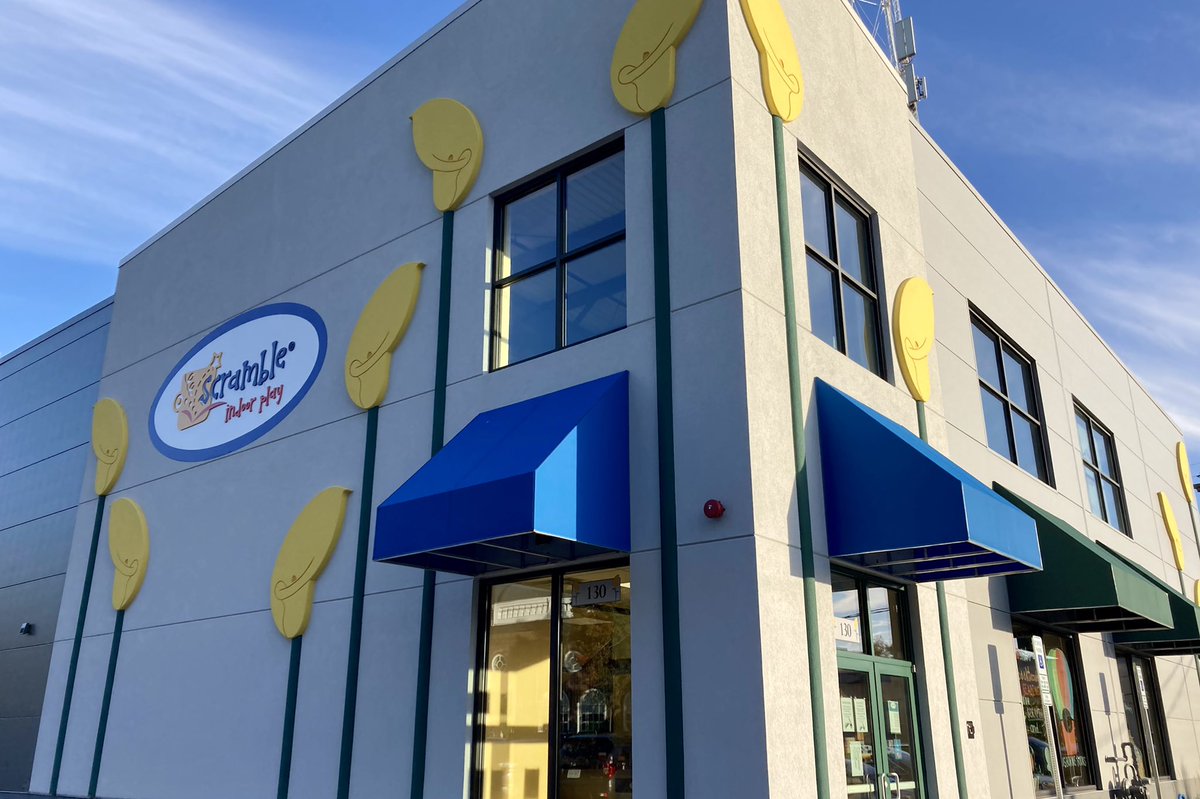 Duncan4FC's tweet photo. Thursday we enjoyed a joyous 1st anniversary party for Scramble Falls Church, the indoor play facility on E. Fairfax St., in the Southgate Village Shoppes. Once just a parking lot, now a dynamic business serving our City’s families. https://t.co/UucbIG8IY8