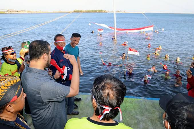 PingpongEdi's tweet photo. Wisata Kum-Kum di pantai mayangan merupakan spot wisata andalan kota probolinggo

#sukabumihandal
#majenganberlari
#kecamatanmayangan
#welovecities
#weloveprobolinggo https://t.co/k7TAQXvqiP