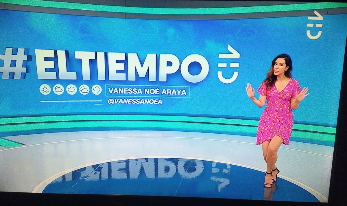 negrodequintero's tweet photo. Y ahora, @ELTIEMPOCHV con la #CadaDiaMasLinda @vanessanoea... Muchas gracias por el informe Vane 😘, muchos cariños... Y a prepararse para el sábado... #LaCalore #QueVenganHeladitas #SiempreShoresCortos... https://t.co/5JMaF6fPLu