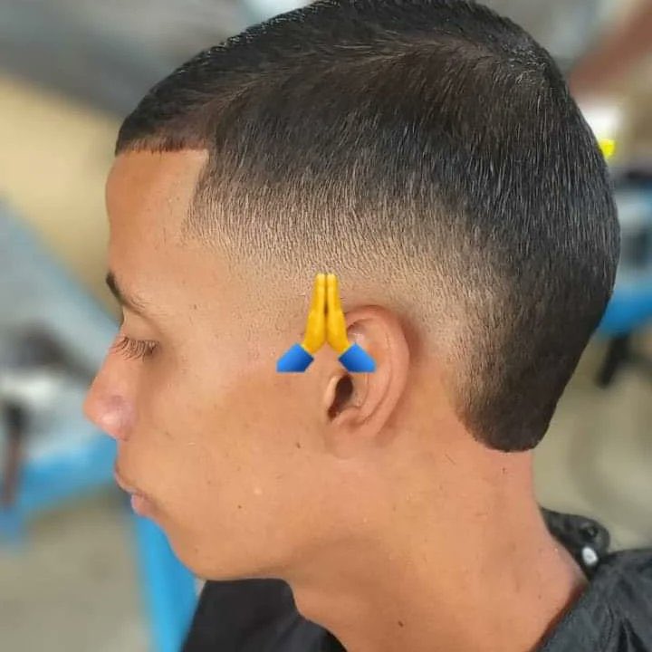 Disfarce De Favela °2020 tweet media