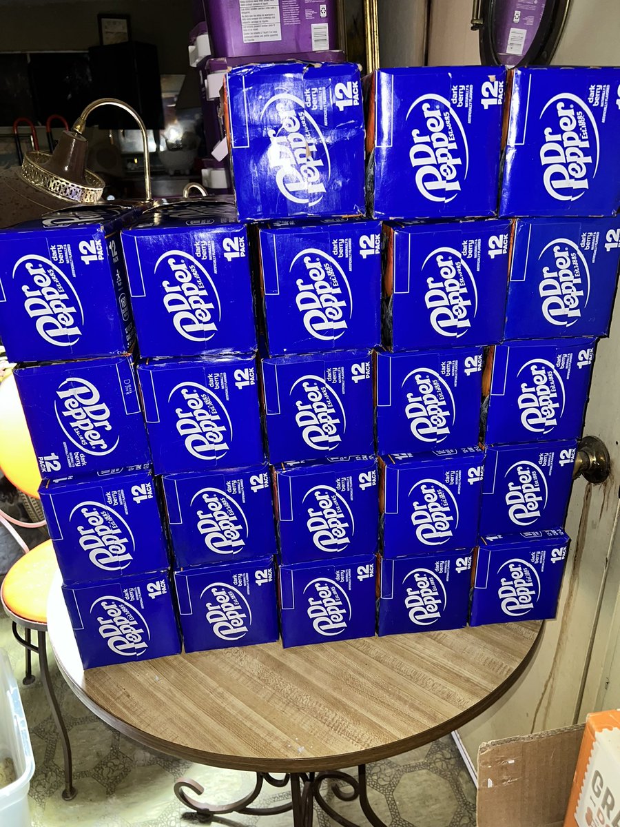 Joette_Styles's tweet photo. @drpepper do y’all have any remaining stock? I’ve bought out 3 stores! https://t.co/S8PX19Bvlx