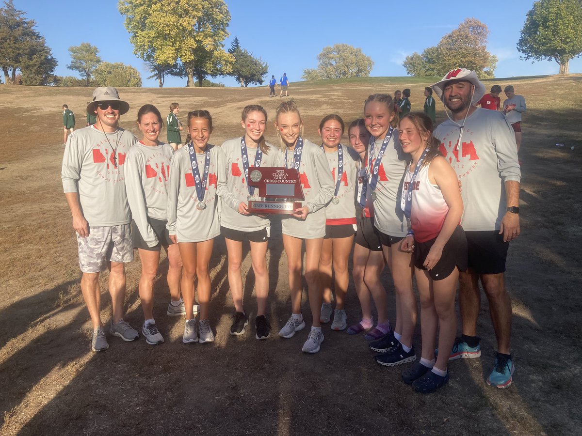 It was a great day at state XC!!!! So so proud of this team and the effort from everyone today. It’s always a great day when I get to run with Stella by my side!!! #ROLLSIDE
