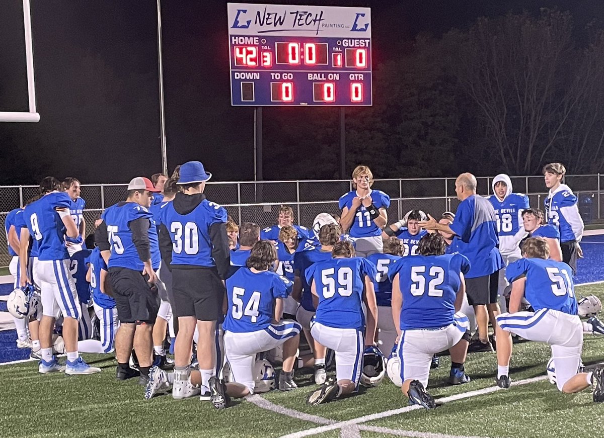 LodiHSfootball's tweet photo. Always feels good to get a playoff win, nice job boys. https://t.co/r1nPcl364f