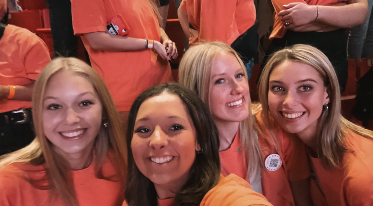 BrennSieracki's tweet photo. #gopokes #okstate @okstate https://t.co/6NzALWn4cR