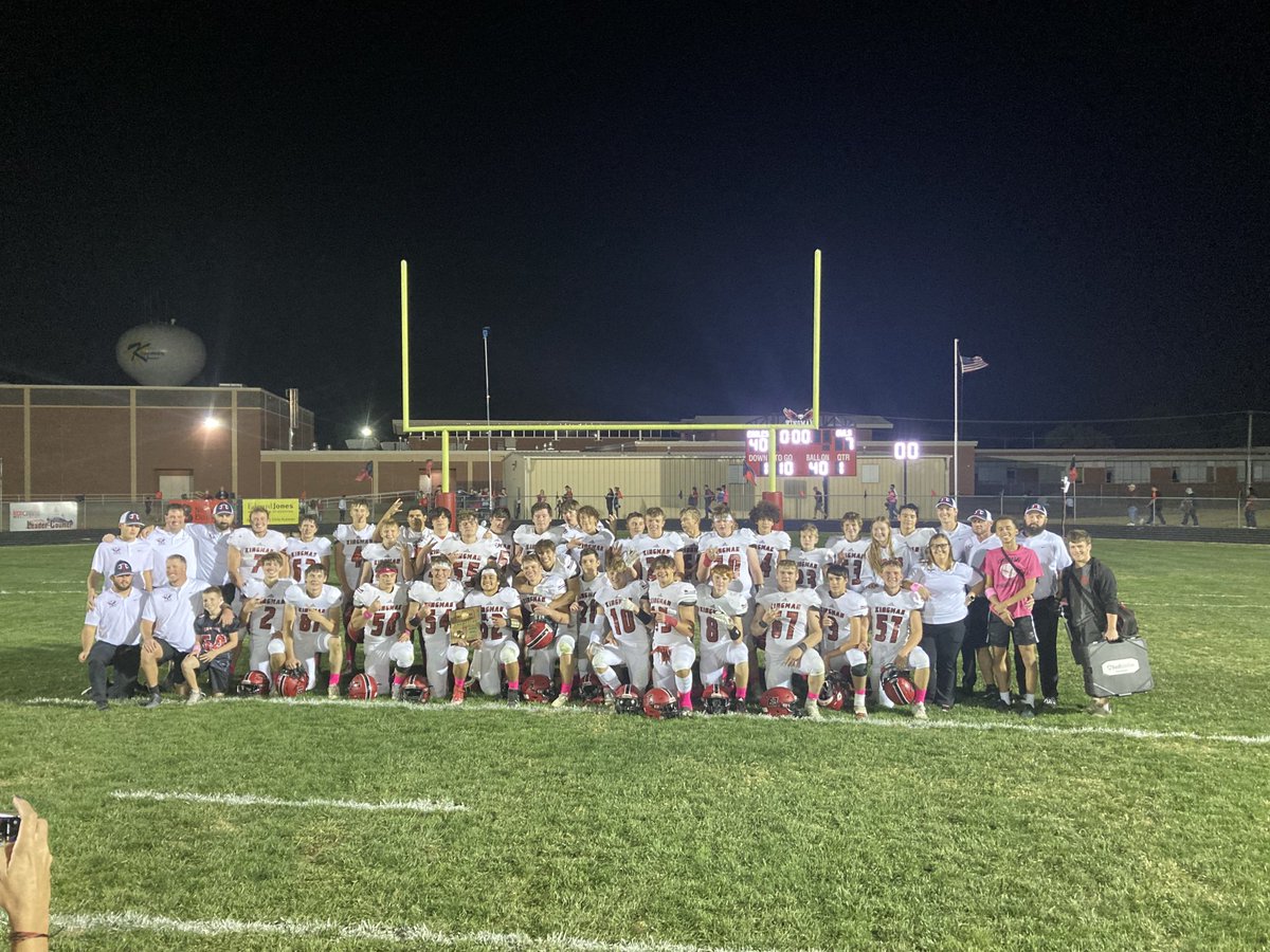 KingmanEagles's tweet photo. 2022 District Champions! https://t.co/DSIMmgahar