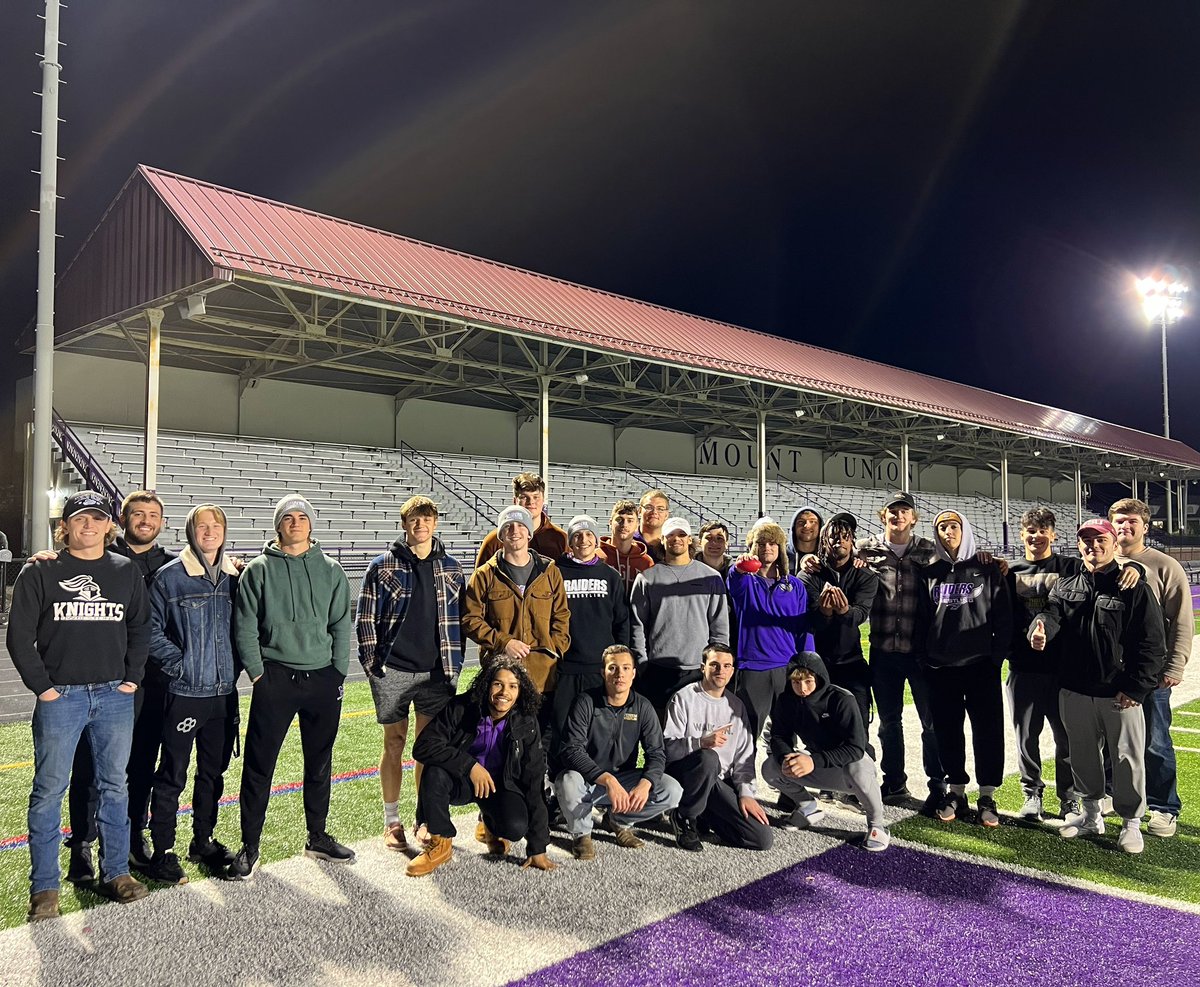 RiggsElite's tweet photo. Your favorite stadium cleanup crew! That’s a wrap #NotSelfButOthers https://t.co/b0FBzwpcbK